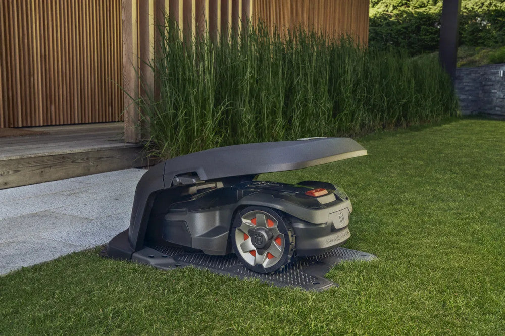 Husqvarna robotfűnyíró ház L - Aspire R4