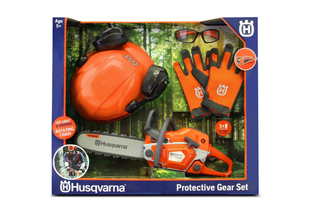 Husqvarna játék Láncfűrész + Védőfelszerelés készlet 550XP gyári csomagolásban, háttér nélkül