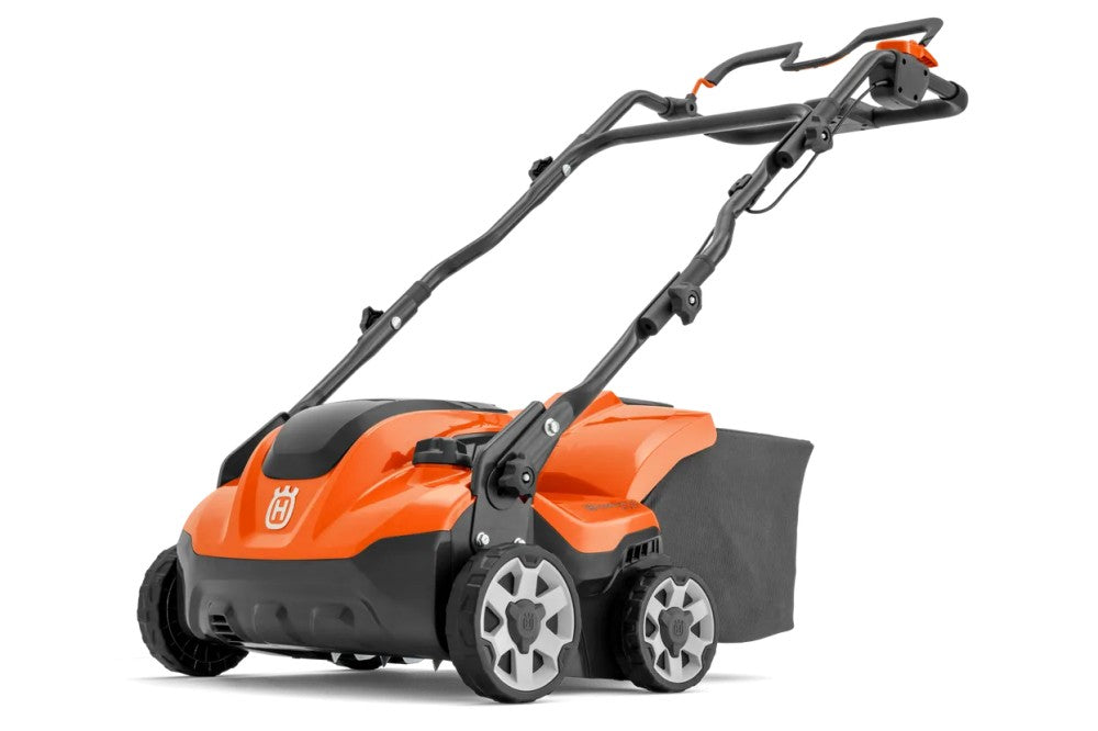 Husqvarna S 138i Kit gyepszellőztető - 40-B140 akkumulátor és 40-C80 töltő