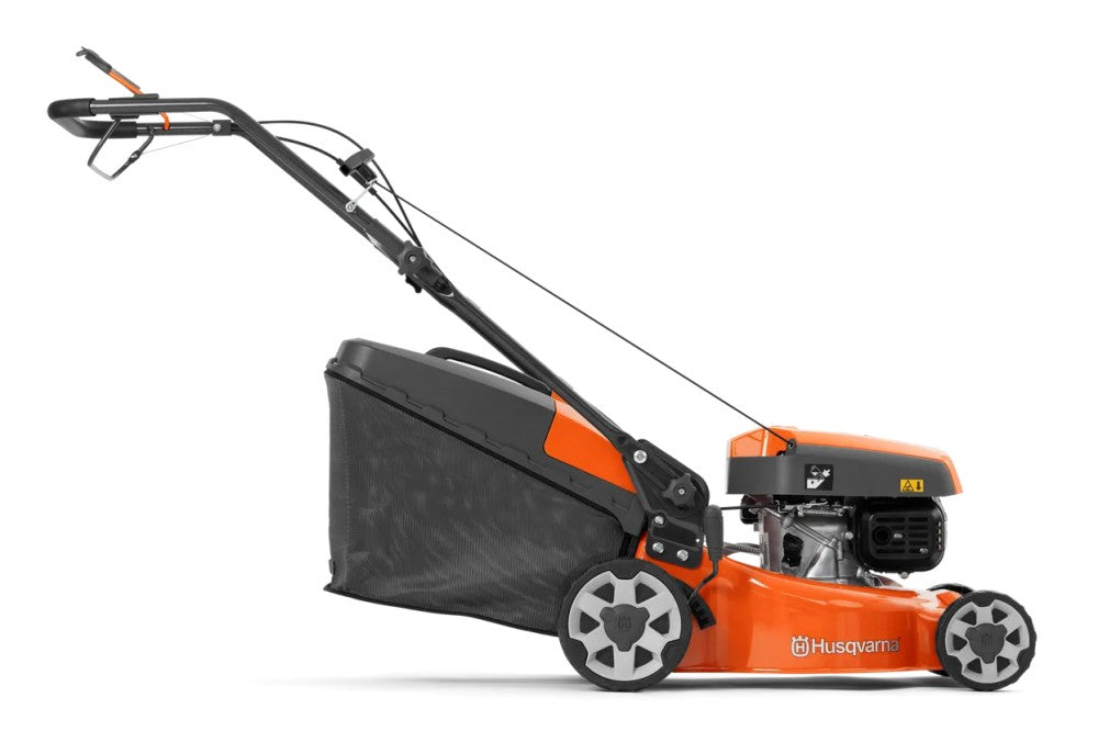 Husqvarna LC 140SP benzines fűnyíró