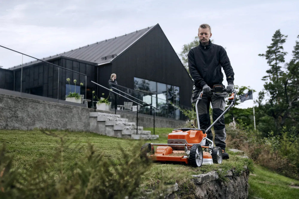 Husqvarna LB 553iV akkus fűnyíró