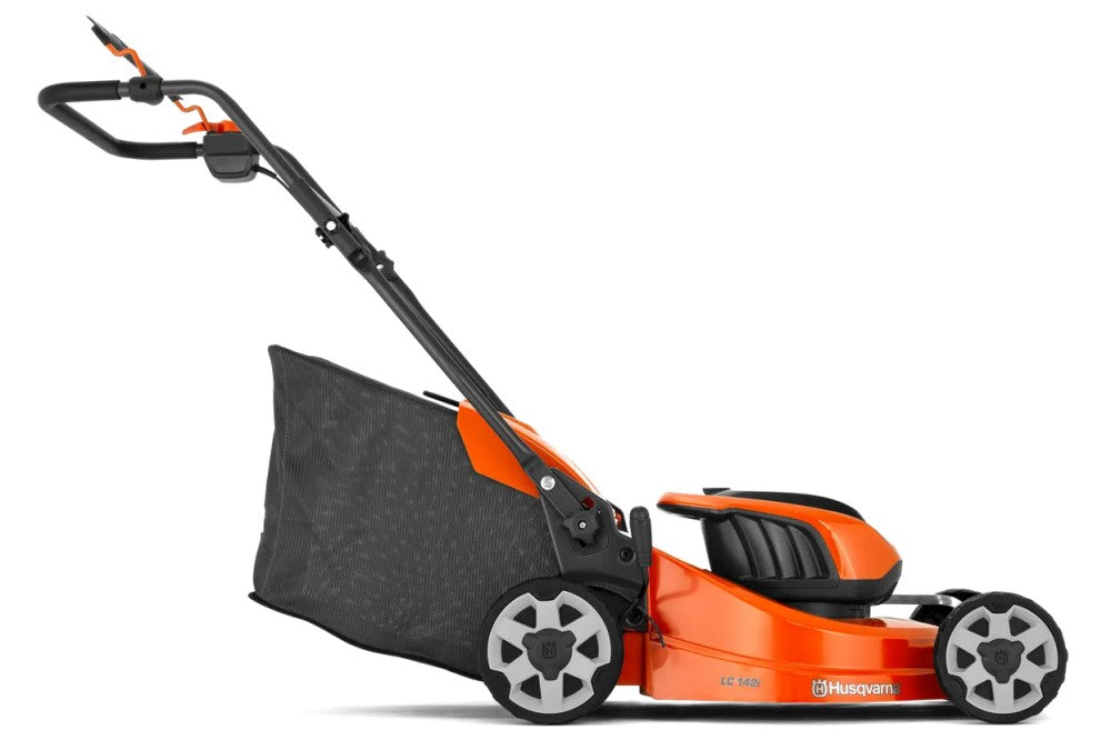 Husqvarna LC 142i akkus fűnyíró