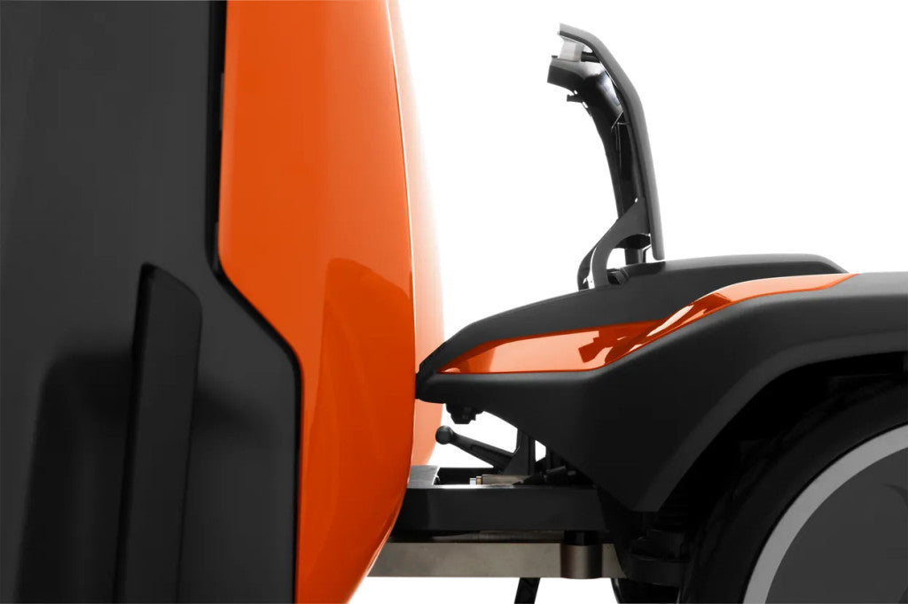 Husqvarna CEORA RZ 43L vágóasztal háttér nélkül
