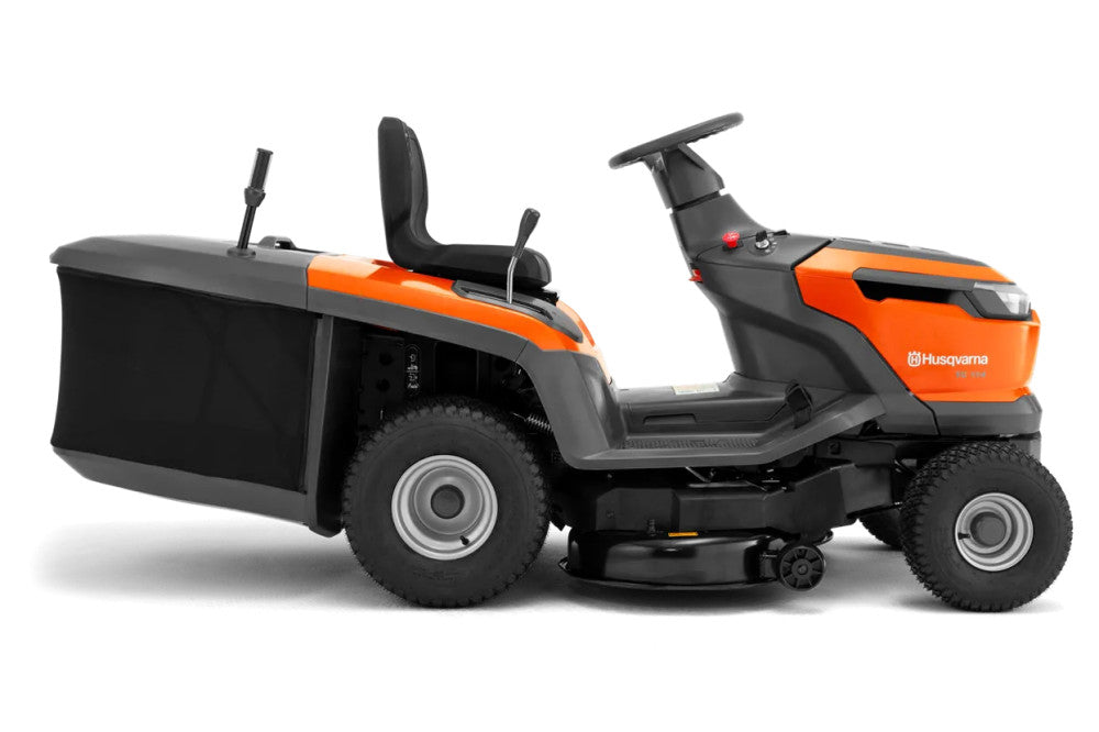 Husqvarna TC 114 fűnyíró traktor