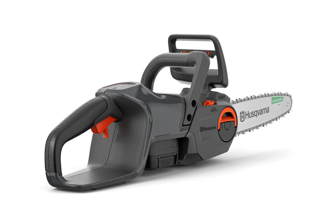 Husqvarna Aspire™ C15X Akkumulátoros Láncfűrész hátulról