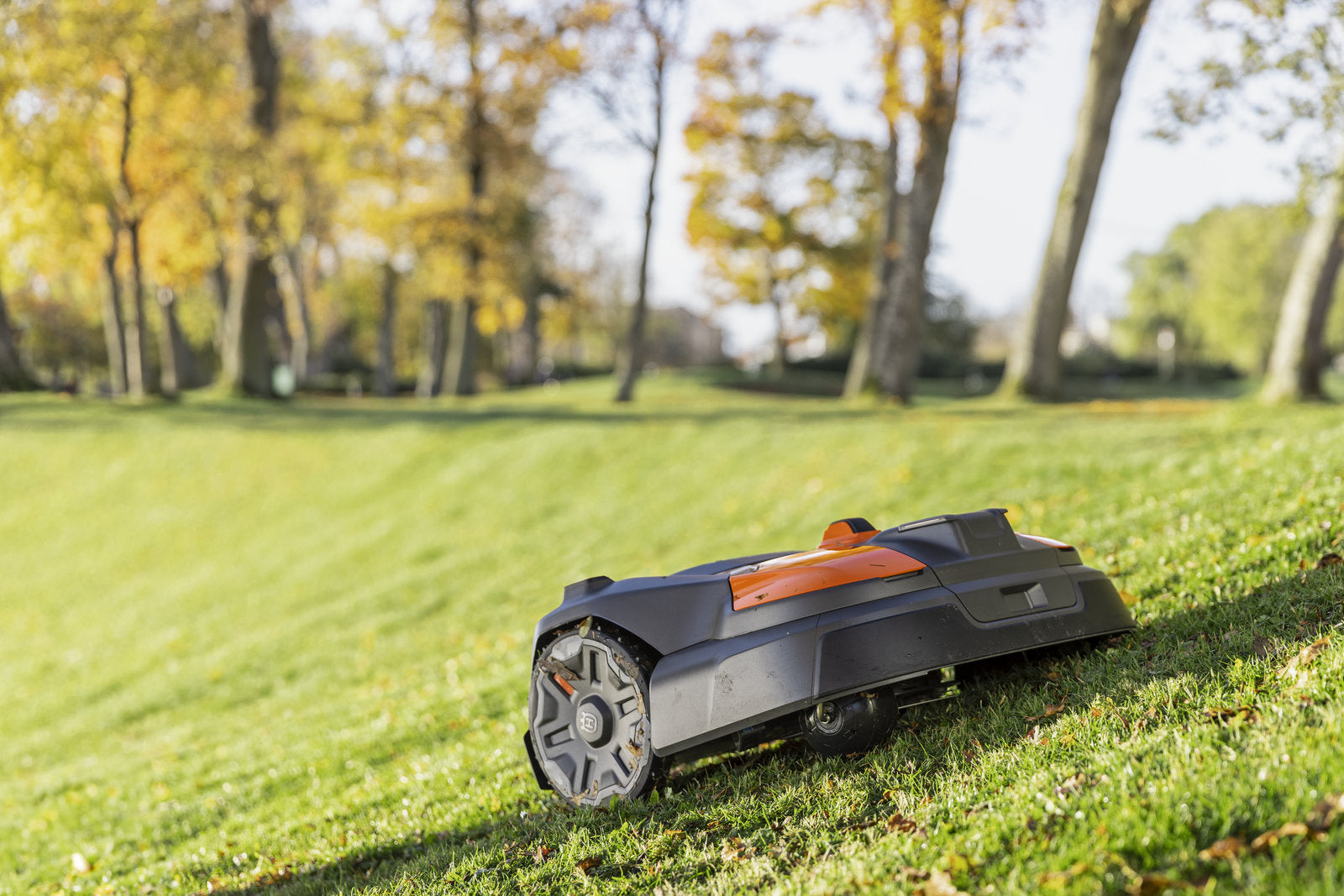 Husqvarna Automower® 540 EPOS robotfűnyíró