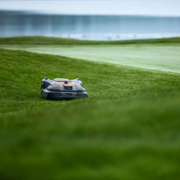 Egy projekt, amire igazán büszkék vagyunk – robotfűnyírók a Zala Springs Golf Resortban