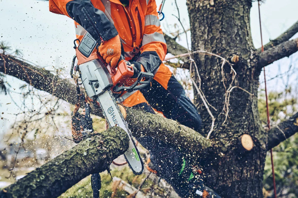 Husqvarna láncfűrészek: A megbízhatóság és teljesítmény élvonalában