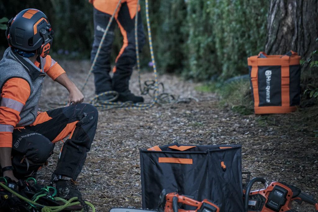 Husqvarna Arborist Sisak háttér nélkül