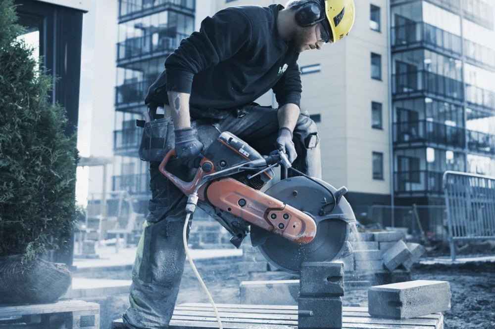 Husqvarna K 770 Benzines vágógép, 350mm