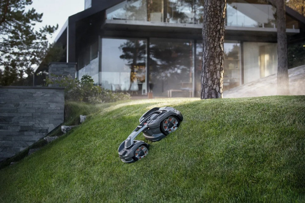 Husqvarna Automower® 435X AWD robotfűnyíró