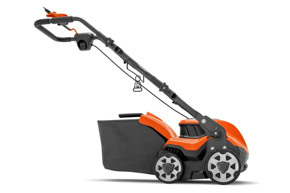 Husqvarna S 138C elektromos gyepszellőztető