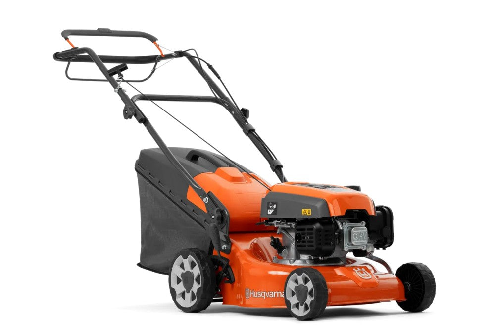 Husqvarna LC 140SP benzines fűnyíró