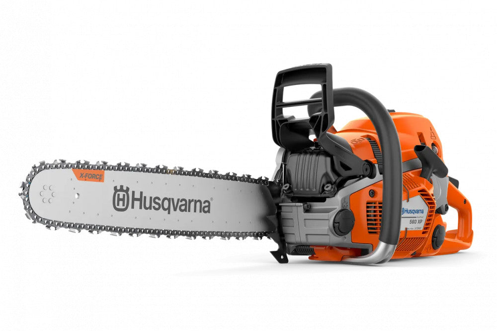 Husqvarna 560 XP G benzines láncfűrész 38 cm-es vezetőlemezzel, oldalnézet