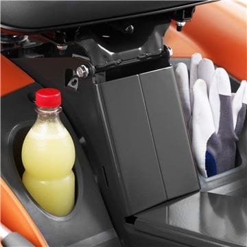 Husqvarna R 214C Rider fűnyíró traktor kezelőfelület