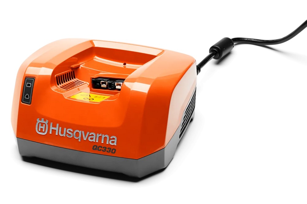 Husqvarna QC330 akkumulátor töltő – prémium minőségű, gyors töltés