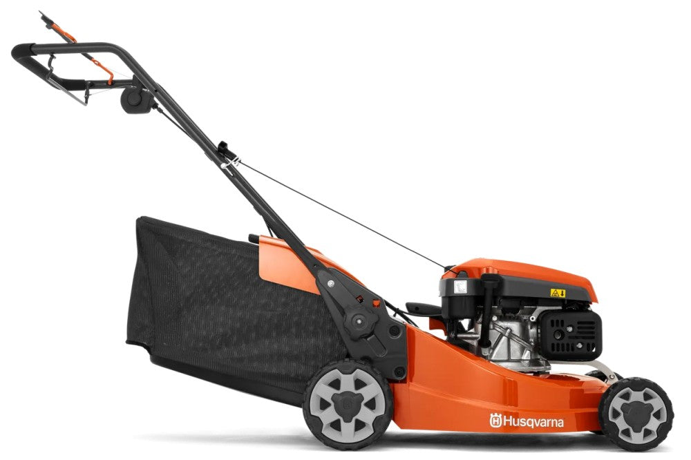 Husqvarna LC 347V benzines fűnyíró