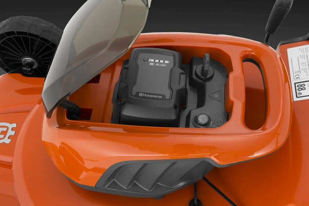 Husqvarna LC 142i Kit fűnyíró - BLi20 akkumulátor és 40-C80 töltő