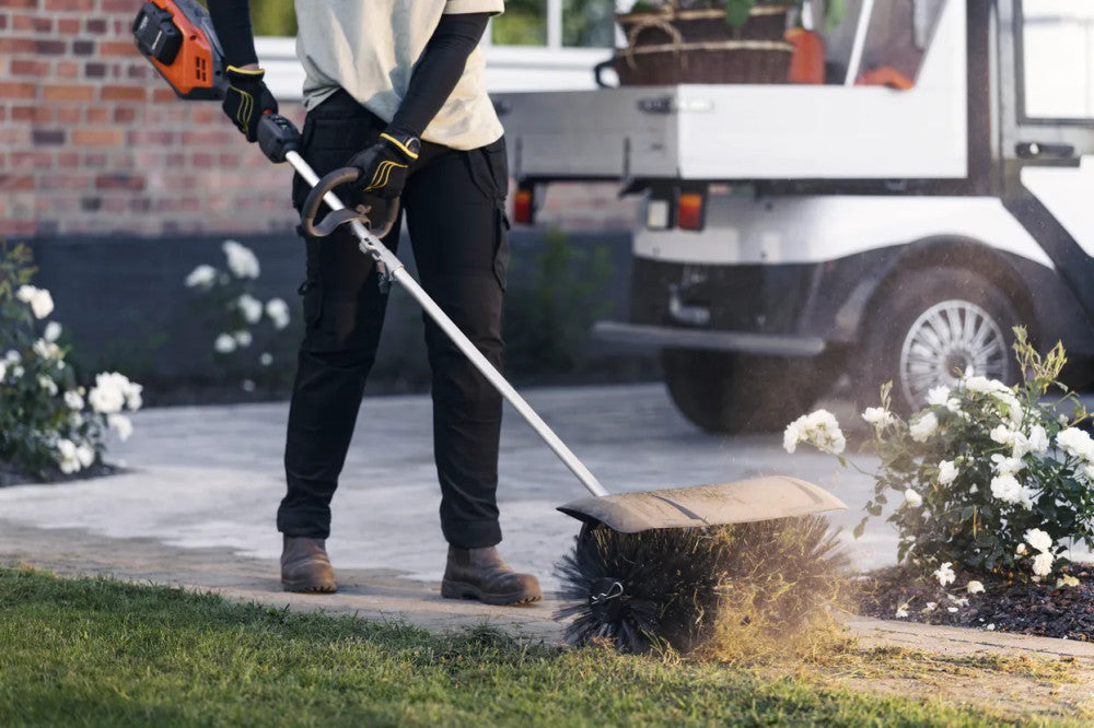 HUSQVARNA 525iLK akkumulátoros meghajtóegység trimmer fejjel