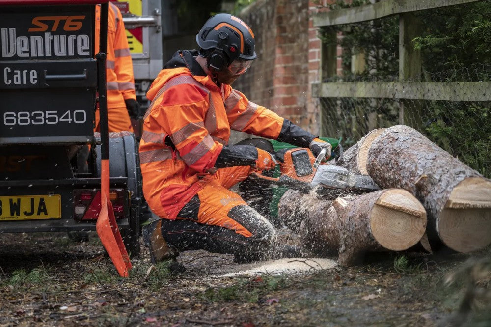 Husqvarna 540i XP akkus láncfűrész 14" - Bluetooth, olajszint érzékelő
