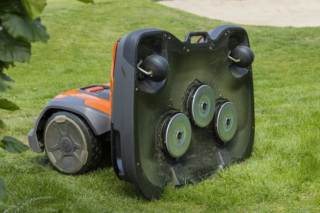 Husqvarna CEORA RZ 43L vágóasztal biztonsági zónája