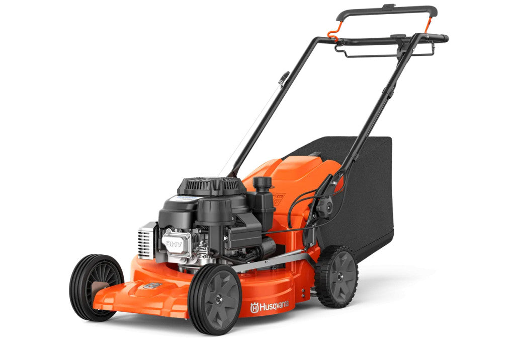 Husqvarna LC 551SP benzines fűnyíró elölnézet