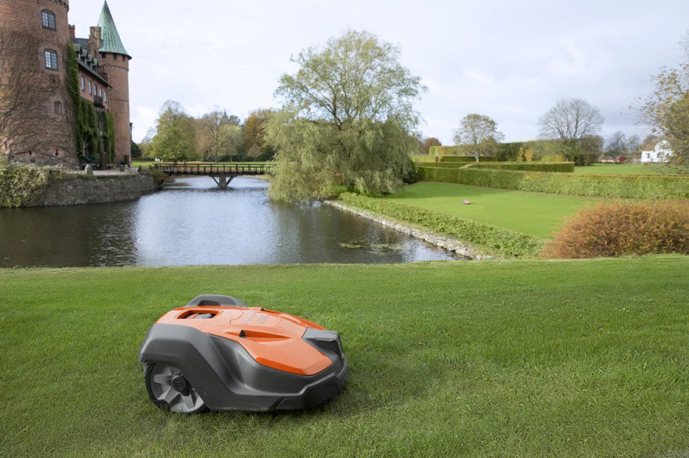 Husqvarna Automower® 520 robotfűnyíró - 5 késes, Enhance HSS