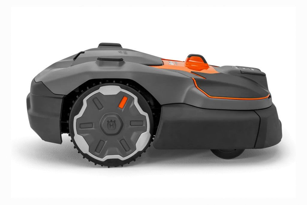 Husqvarna Automower 580L EPOS robotfűnyíró EPOS referenciaállomással