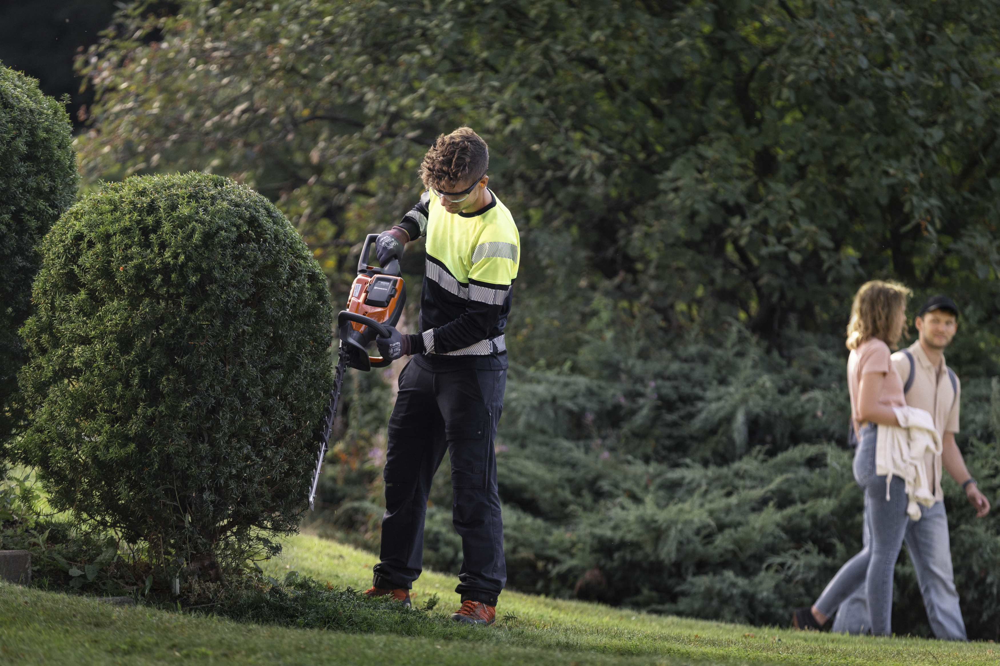 Husqvarna 522iHD60 akkumulátoros sövénynyíró