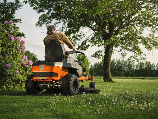 Husqvarna Z342iF Zero Turn kerti traktor - 42" ClearCut