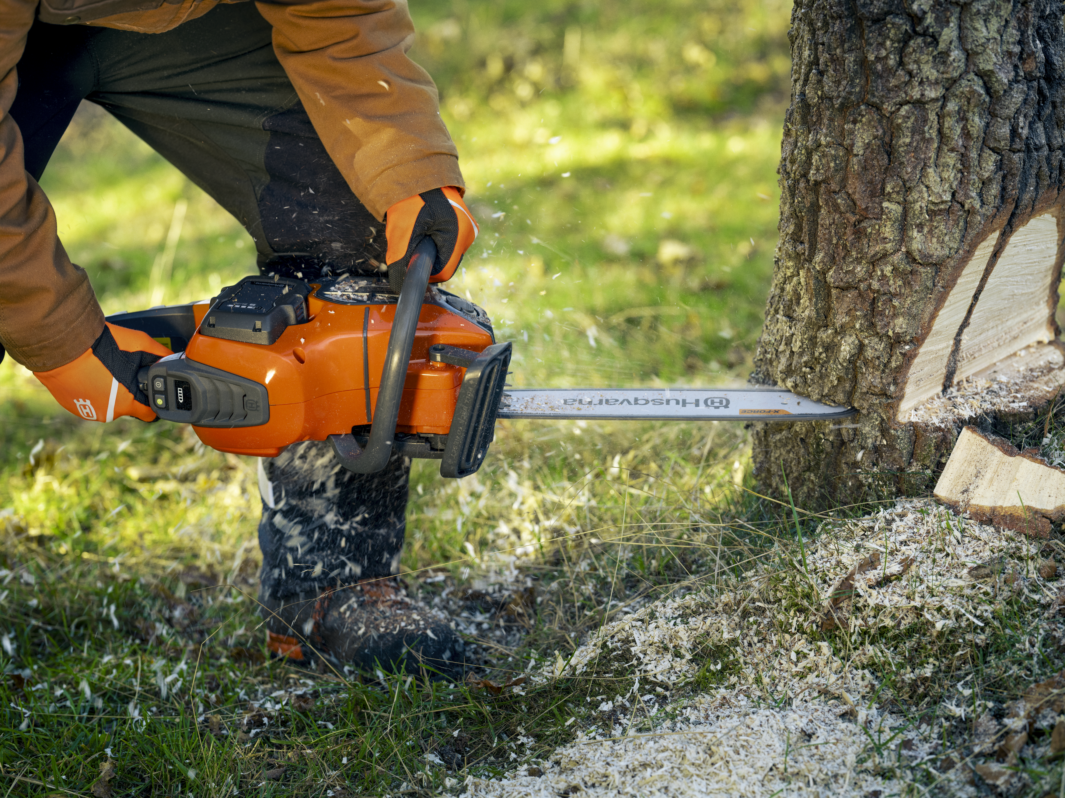 Husqvarna 440i Kit láncfűrész oldalnézetben