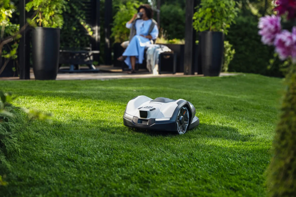 Husqvarna Automower® 405VE NERA robotfűnyíró