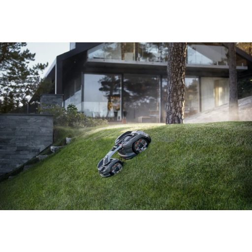 Husqvarna Automower 435X AWD robotfűnyíró