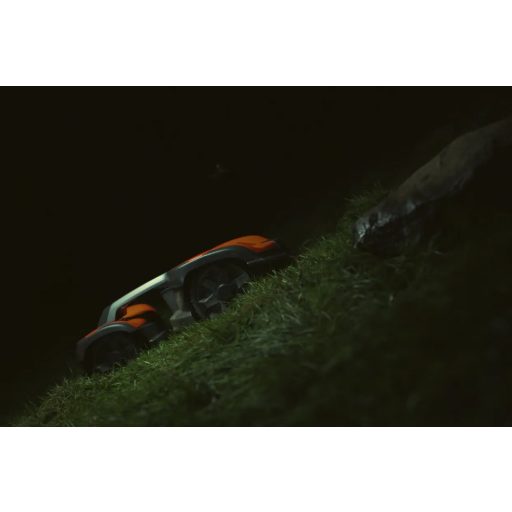 Husqvarna Automower 535 AWD robotfűnyíró