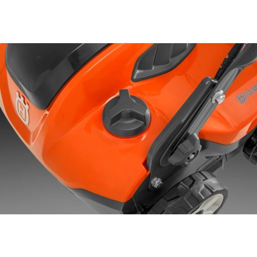 Husqvarna S 138C, elektromos gyepszellőztető