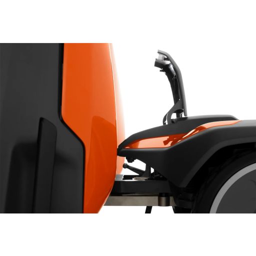 Husqvarna CEORA 546 EPOS robotfűnyíró Razor 43M vágóasztallal szétnyitása