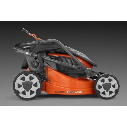 Husqvarna LC 137i, akkumulátoros fűnyíró