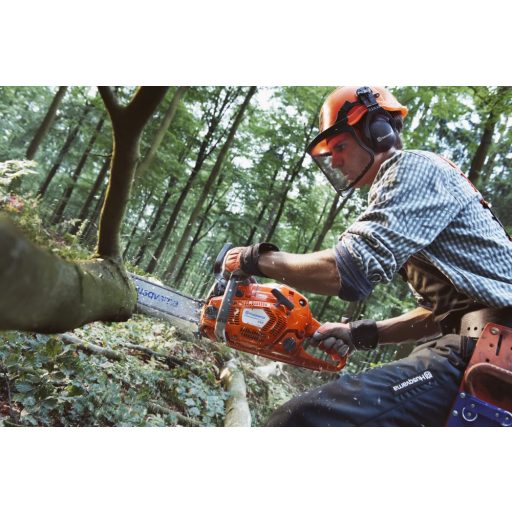 Husqvarna 555, benzines láncfűrész
