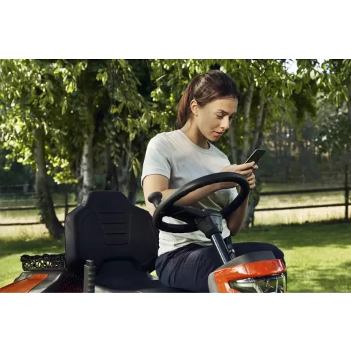 Husqvarna R316TsX AWD, rider fűnyíró traktor, vágóasztal nélkül