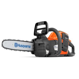 Husqvarna 225i KIT akkumulátoros láncfűrész háttér nélkül