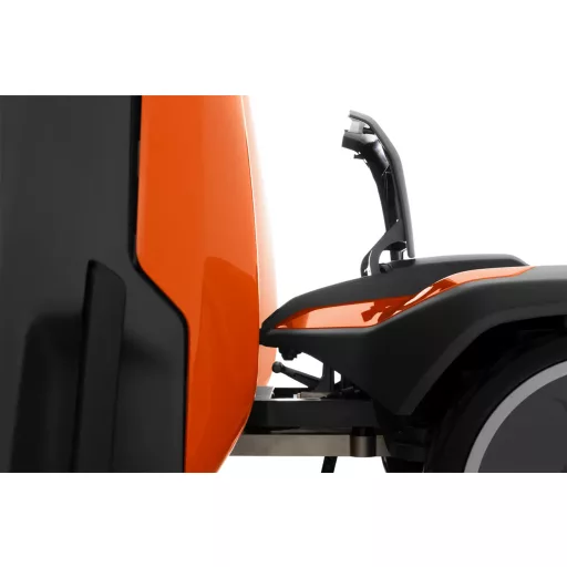Husqvarna CEORA 544 EPOS robotfűnyíró Razor 43M vágóasztallal csatlakozási pont