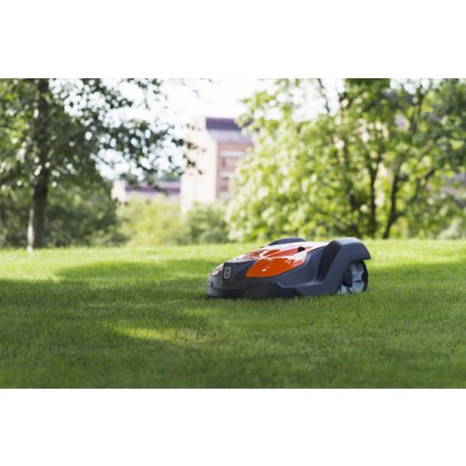 Husqvarna Automower 550 robotfűnyíró
