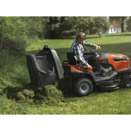 Husqvarna TC 220T fűnyíró traktor 